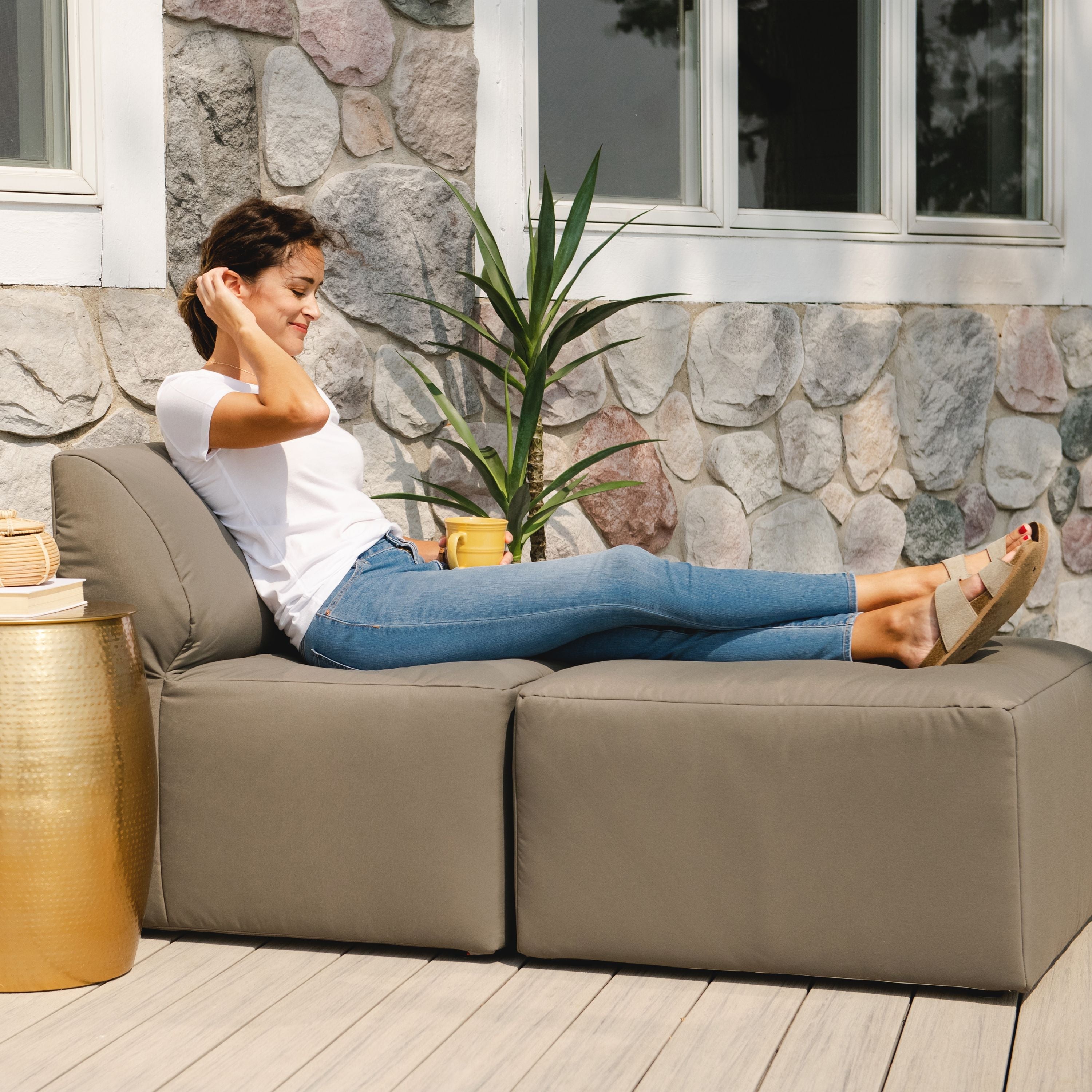 Patio 2pc Sectional