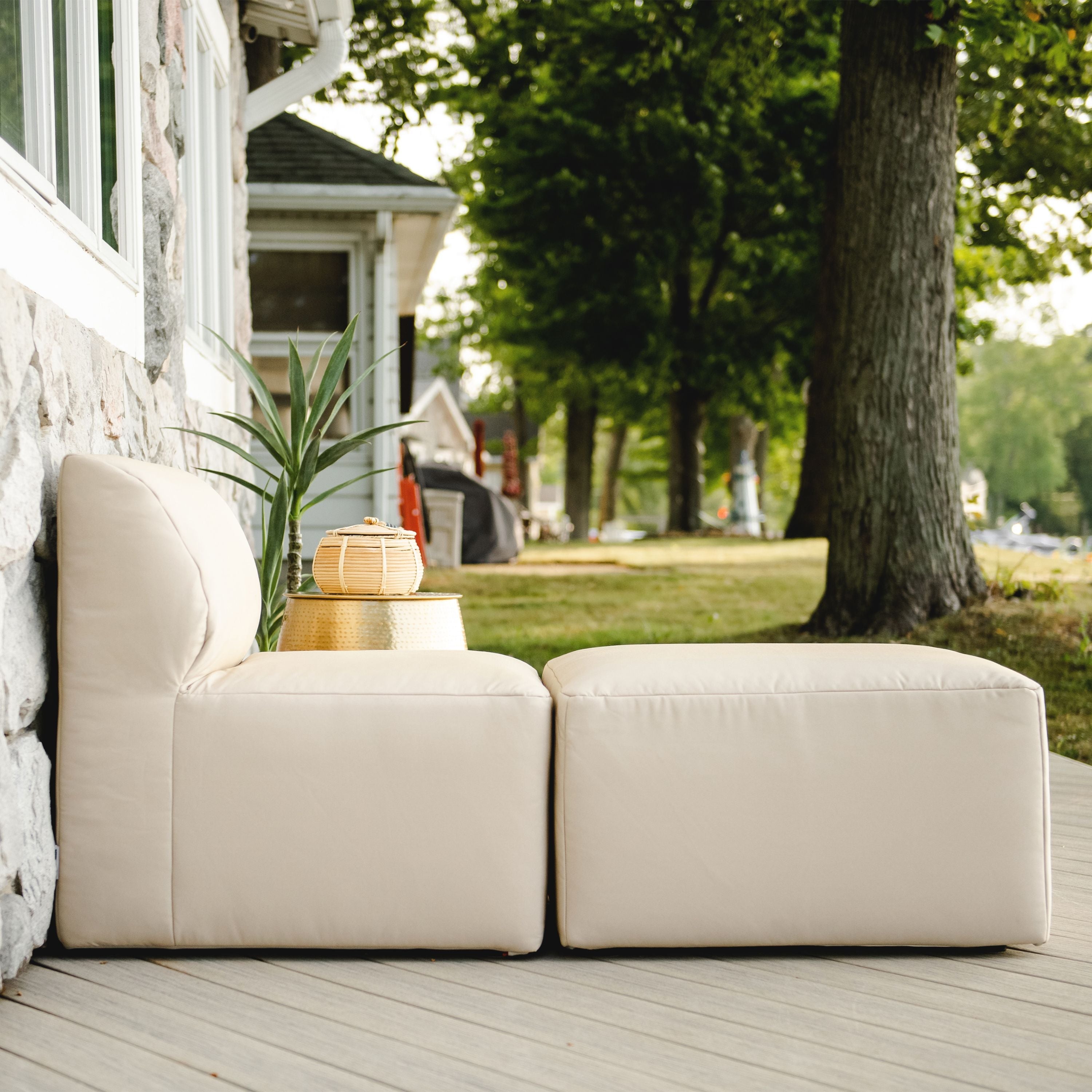 Patio 2pc Sectional