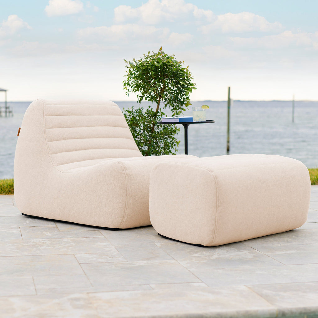 Solvana™ Outdoor Ottoman