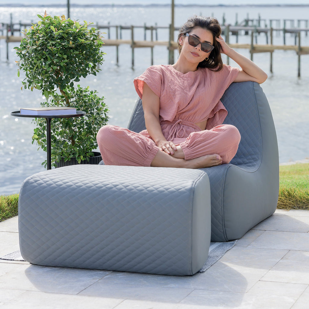 Solvana™ Outdoor Ottoman