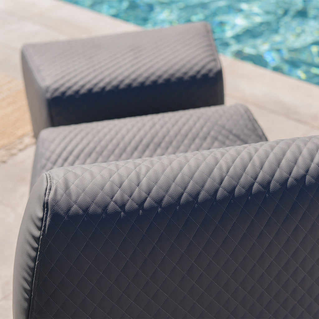 Solvana™ Outdoor Ottoman