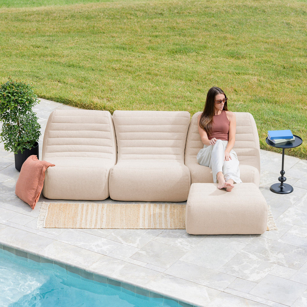 Solvana™ 4 Piece Outdoor Sectional