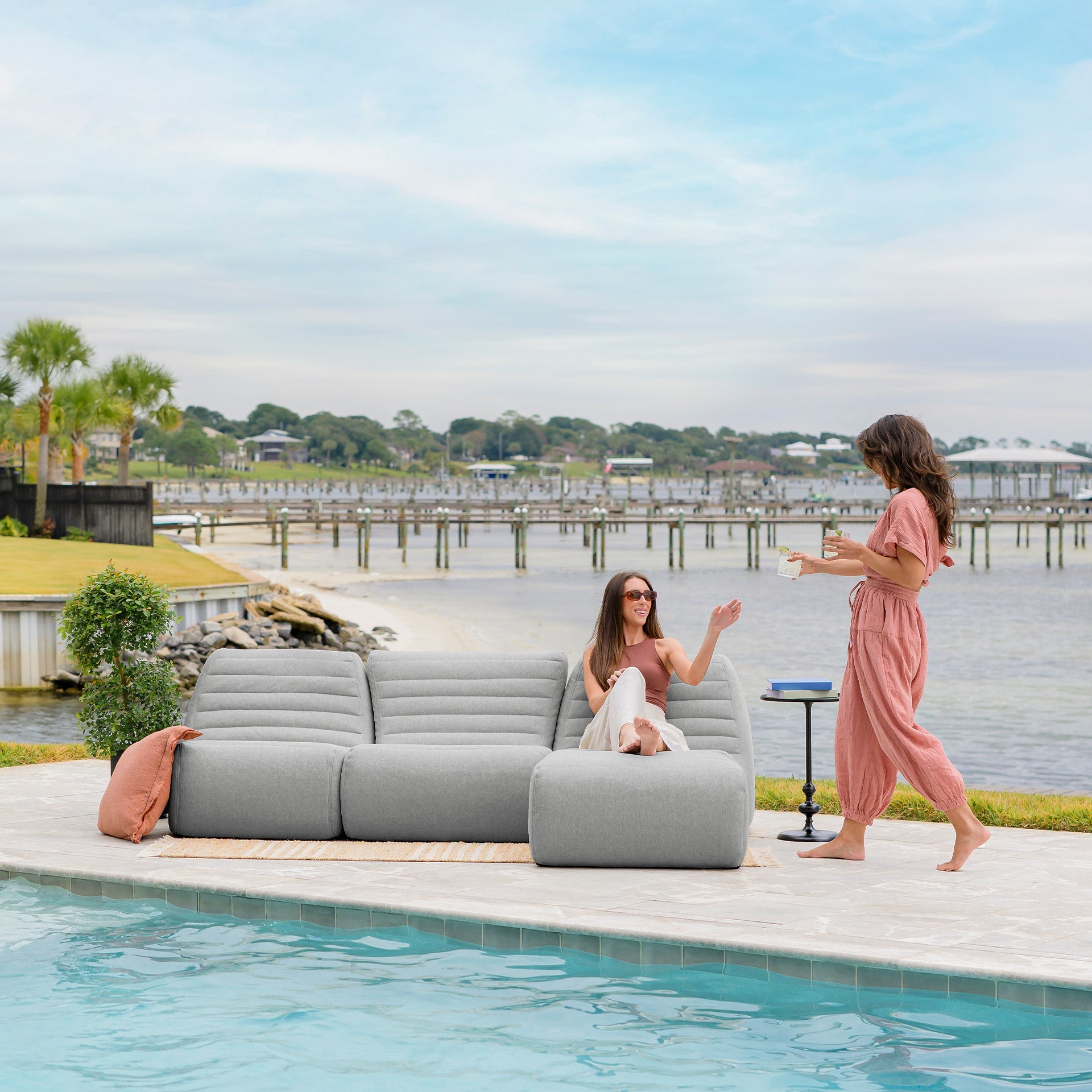 Solvana™ 4 Piece Outdoor Sectional