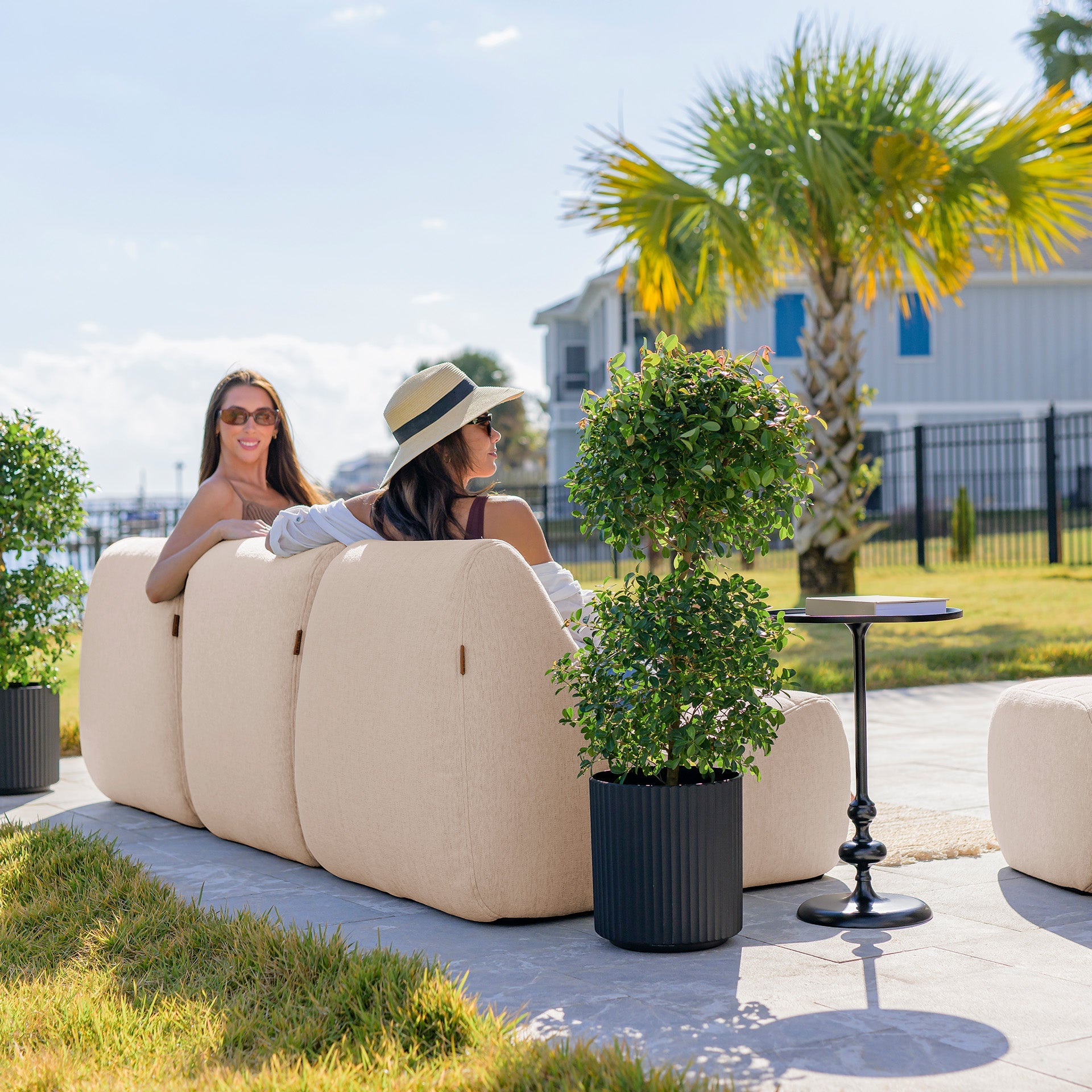 Solvana™ 5 Piece Outdoor Sectional Sofa