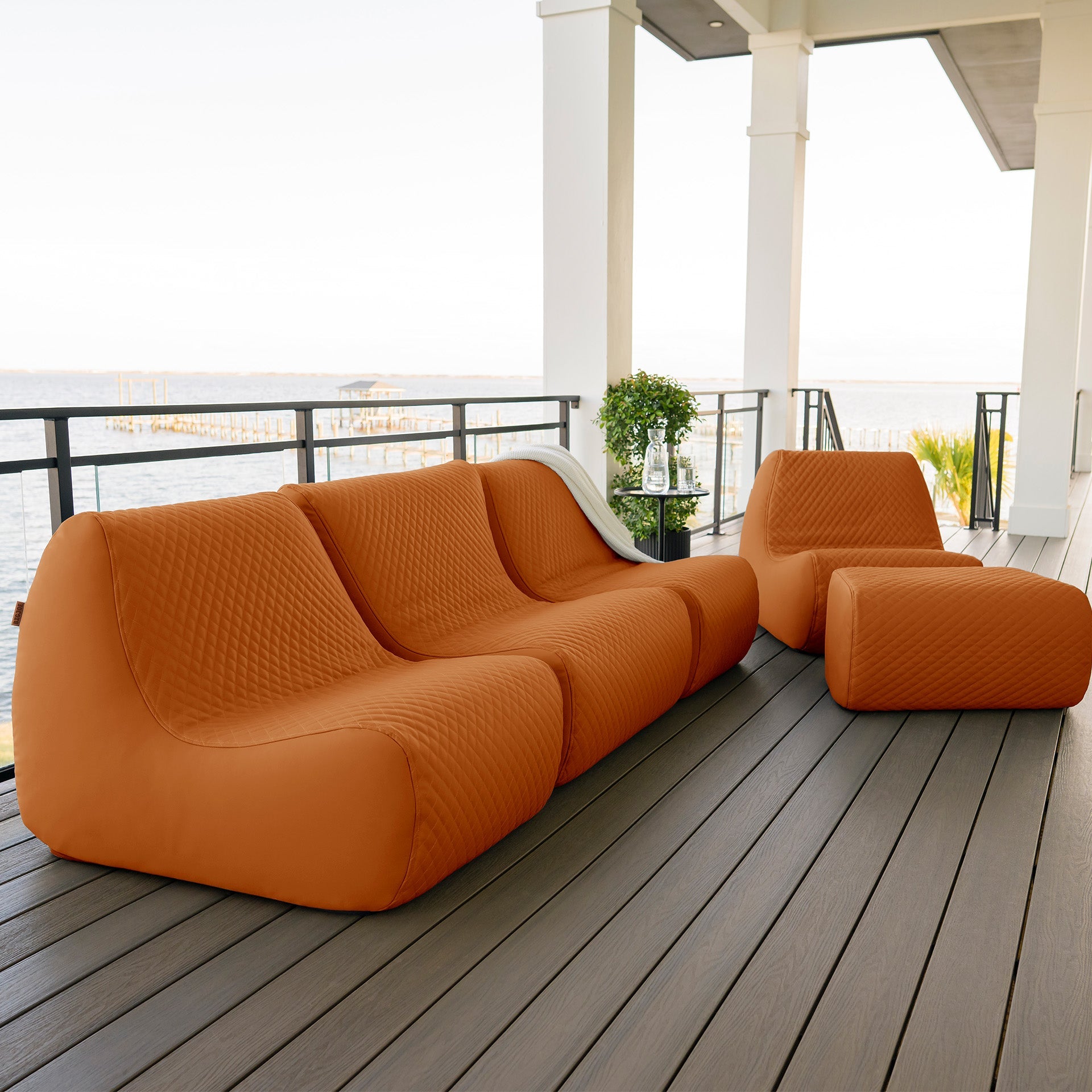 Solvana™ 5 Piece Outdoor Sectional Sofa