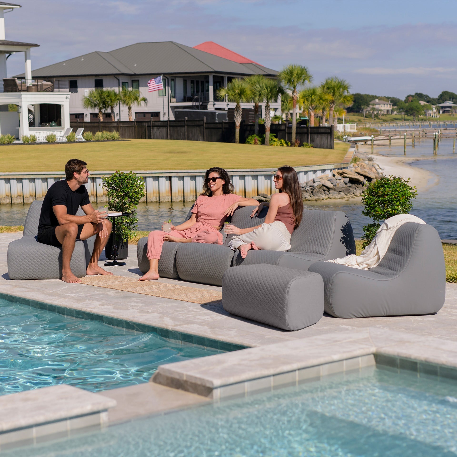Solvana™ 7 Piece Outdoor Sectional