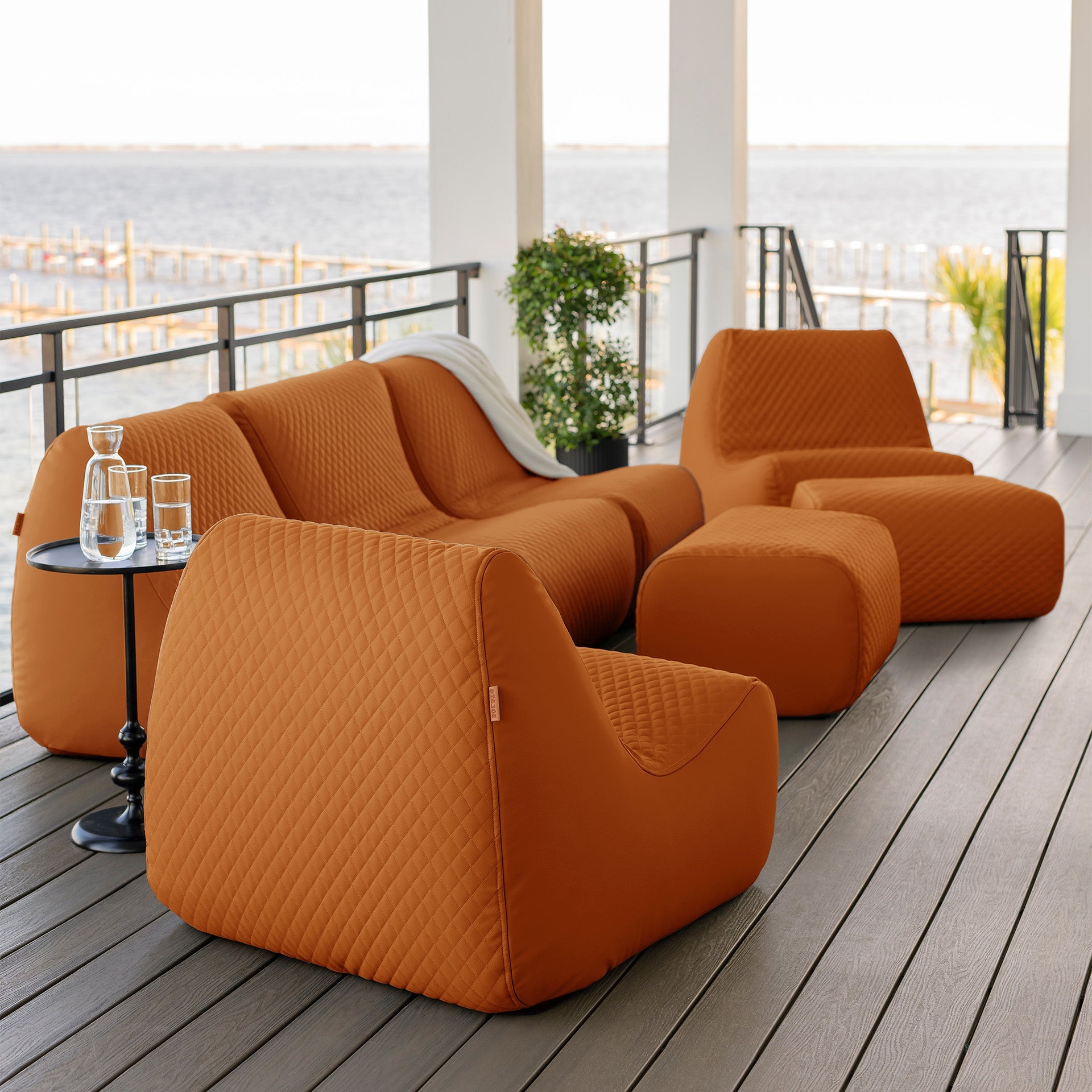 Solvana™ 7 Piece Outdoor Sectional